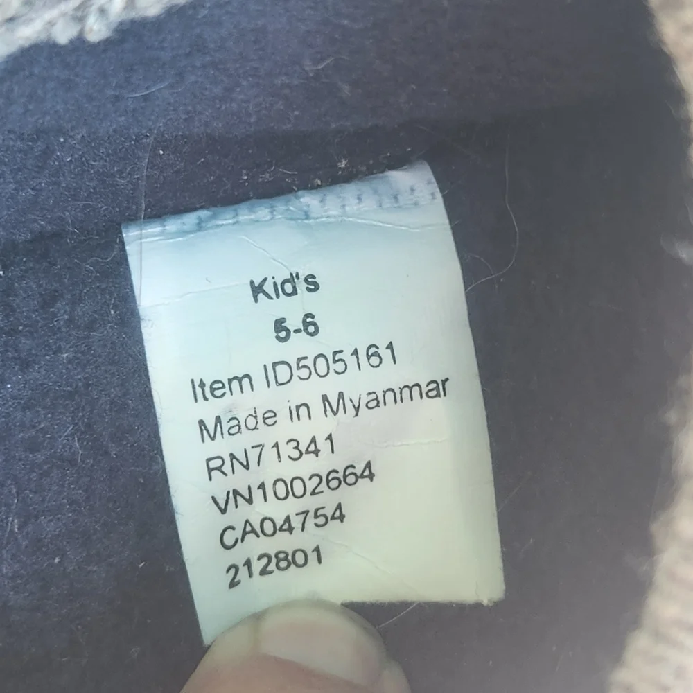 LL Bean kids size 5 - 6 black dog slippers